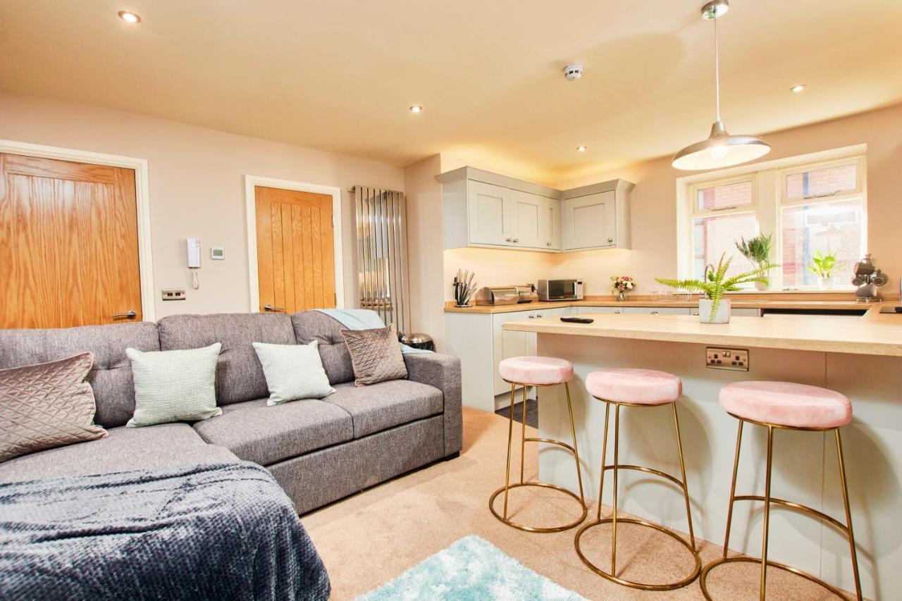 The Stunning Central Harrogate Abode - Sleeps 6 Екстериор снимка