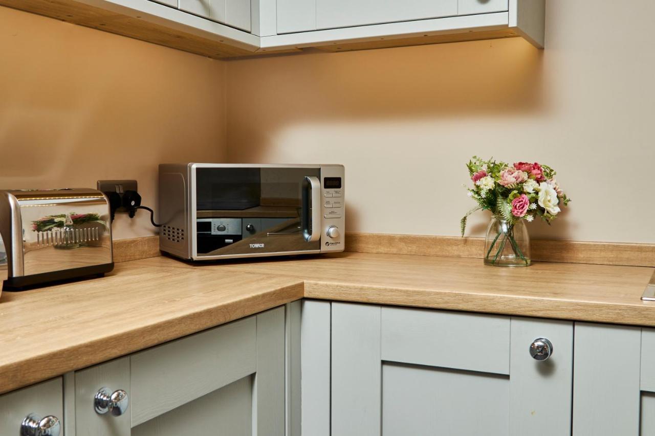 The Stunning Central Harrogate Abode - Sleeps 6 Екстериор снимка