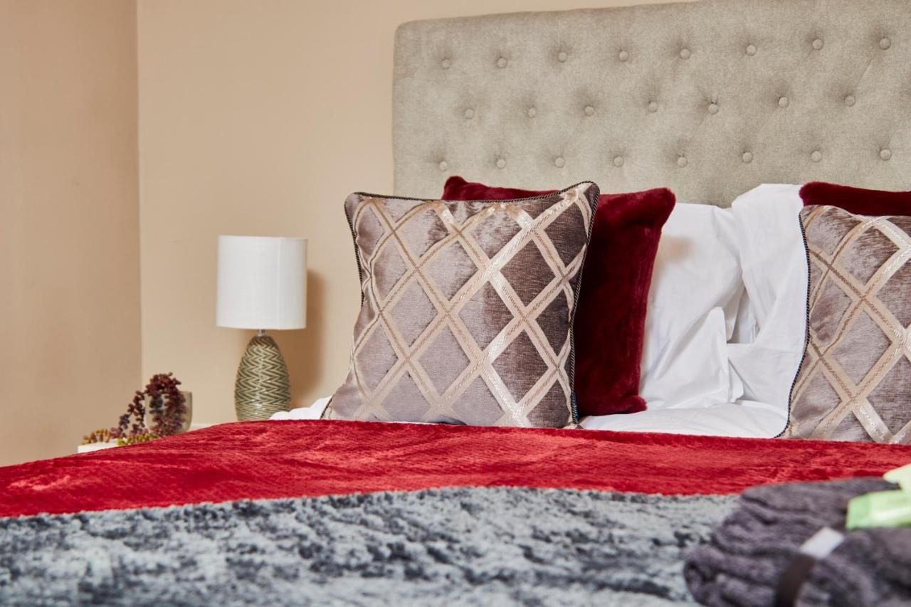 The Stunning Central Harrogate Abode - Sleeps 6 Екстериор снимка